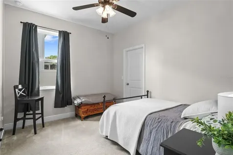 615 Lake Cove Pointe Circle Winter Garden FL 34787