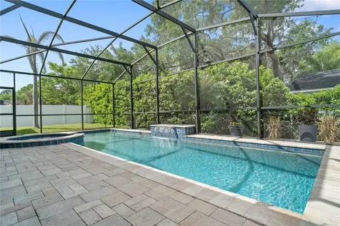 615 Lake Cove Pointe Circle Winter Garden FL 34787