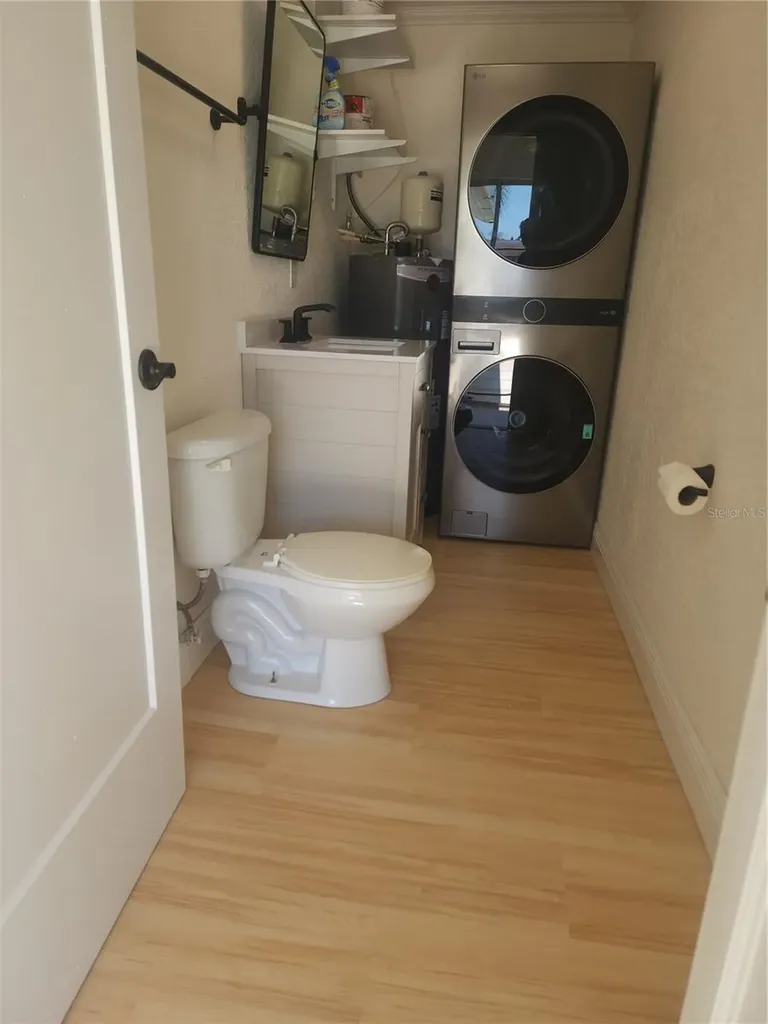 2494 Del Rio Way Dunedin FL 34698