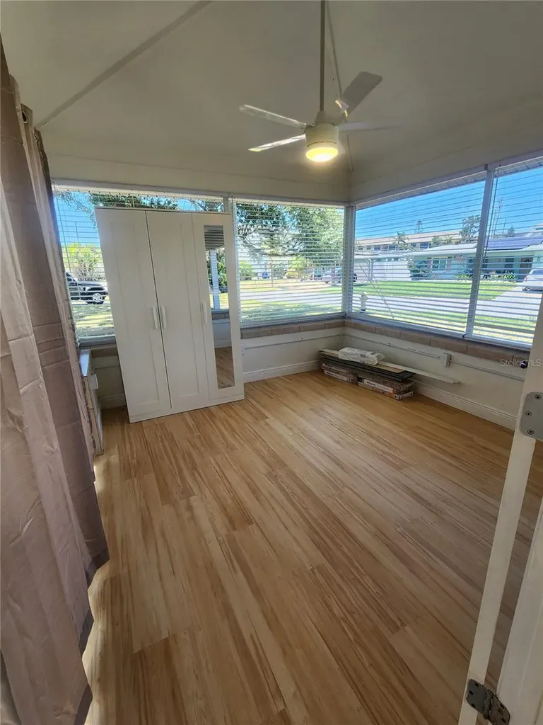 2494 Del Rio Way Dunedin FL 34698