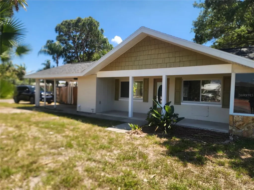 2494 Del Rio Way Dunedin FL 34698