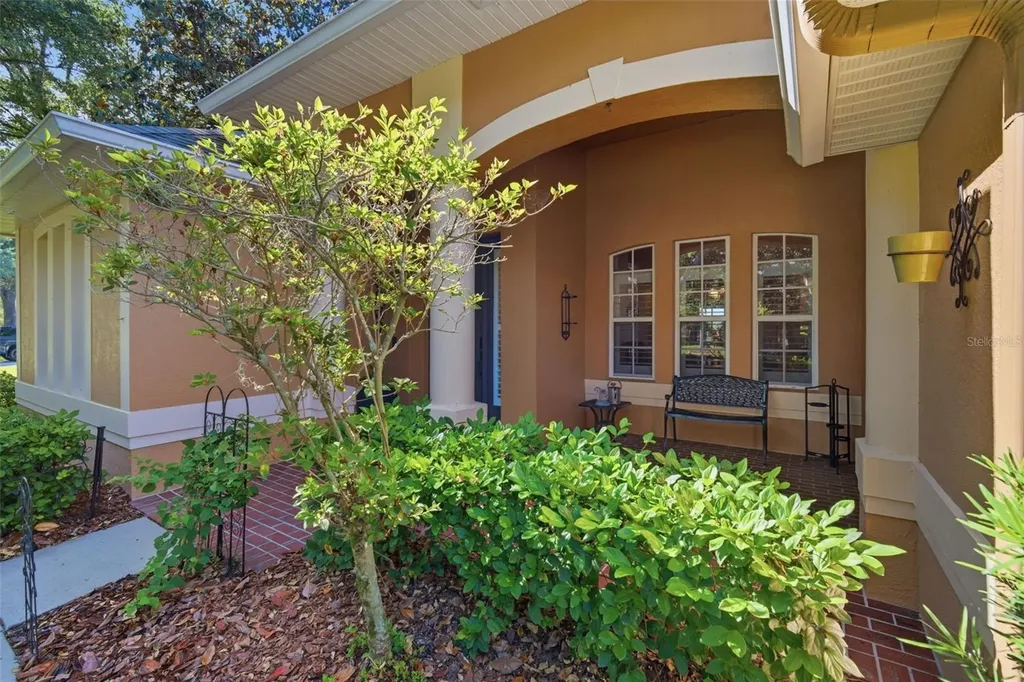805 Hickory Fork Drive Seffner FL 33584