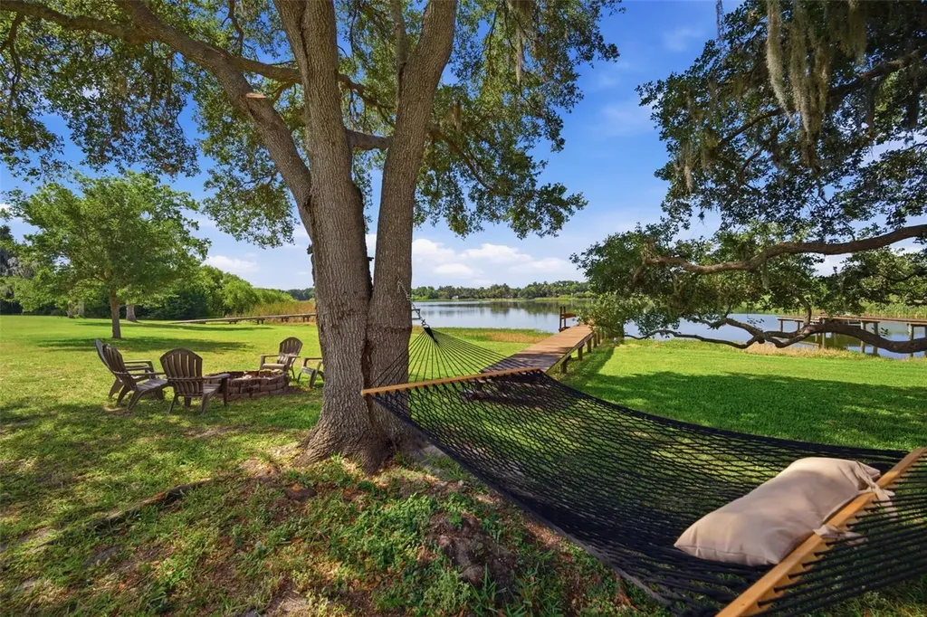 805 Hickory Fork Drive Seffner FL 33584