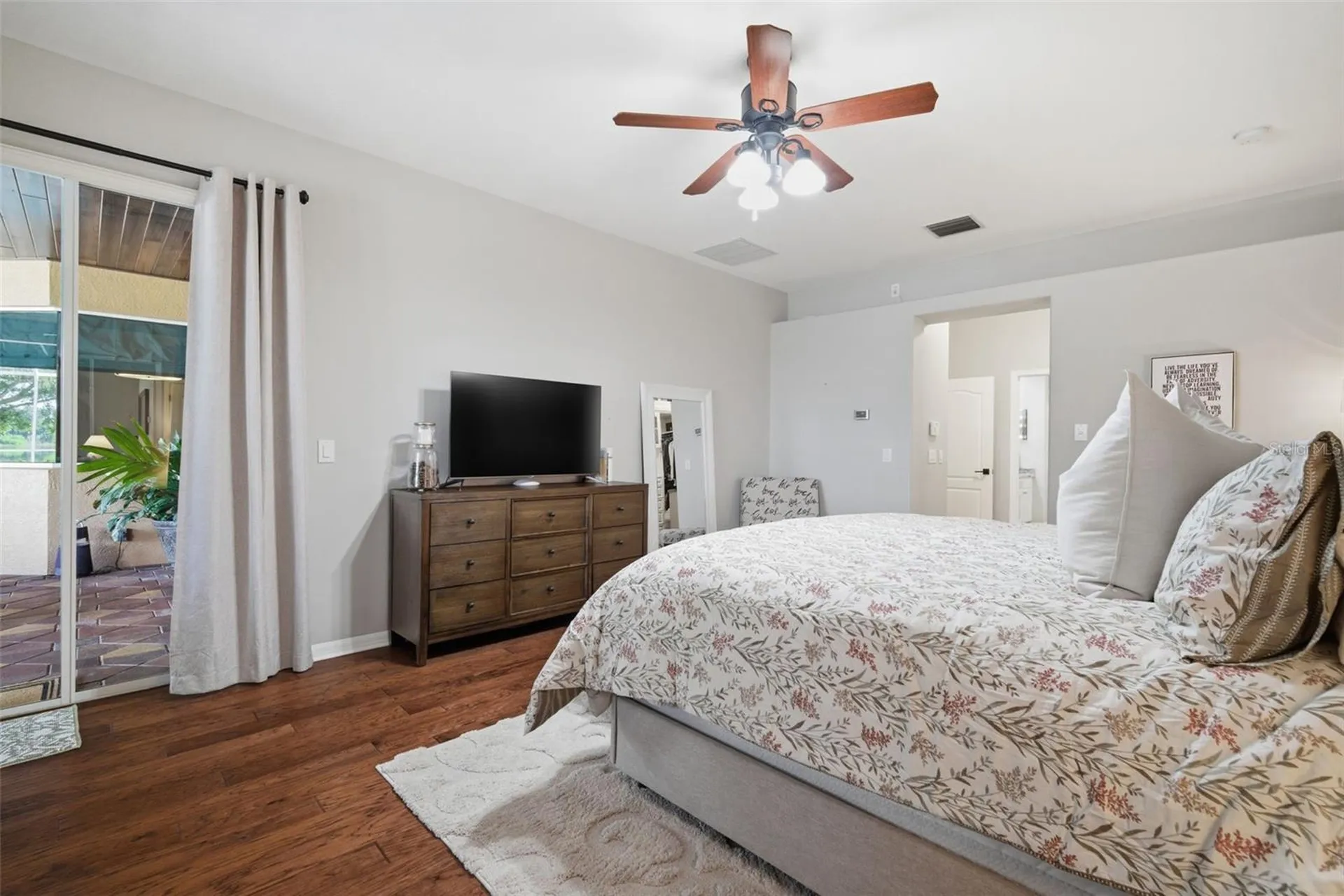 805 Hickory Fork Drive Seffner FL 33584