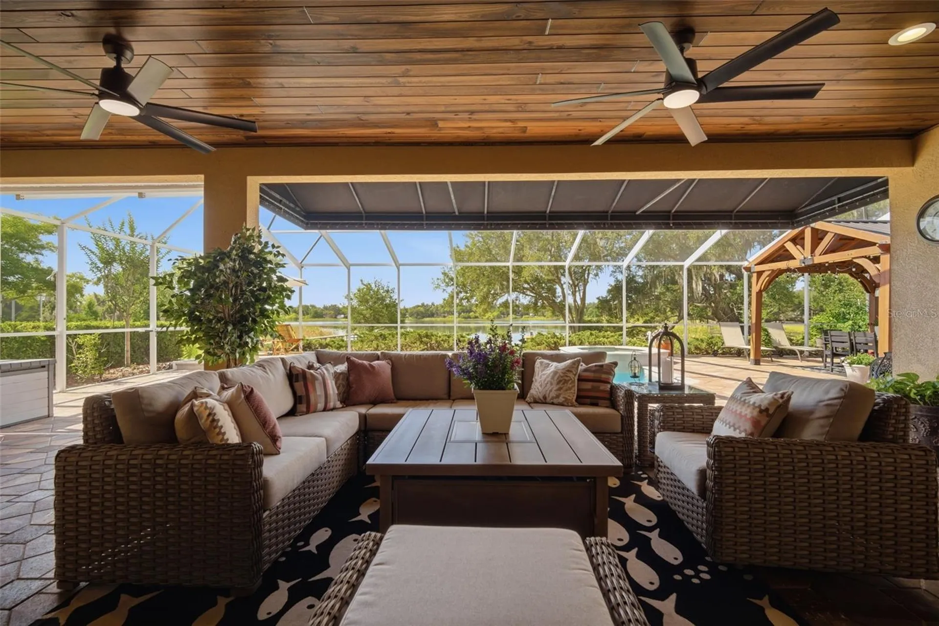 805 Hickory Fork Drive Seffner FL 33584