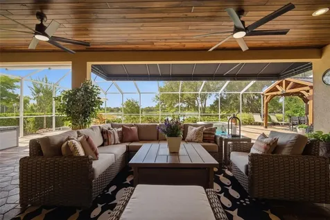 805 Hickory Fork Drive Seffner FL 33584