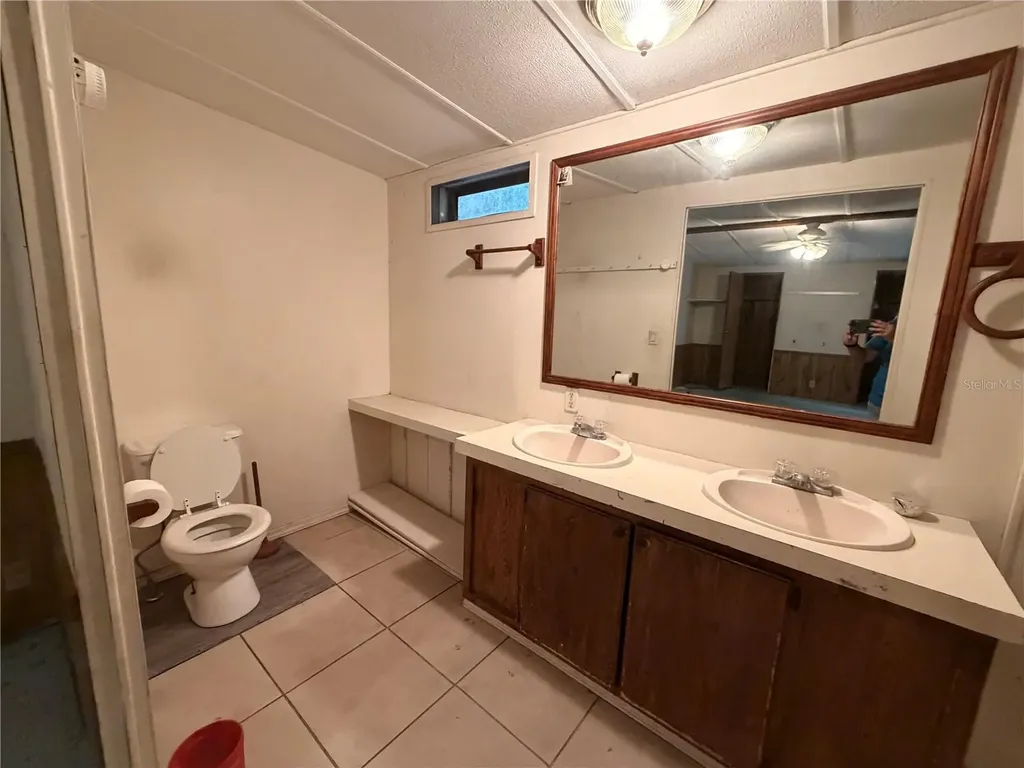 24021 Armadillo Road Astor FL 32102