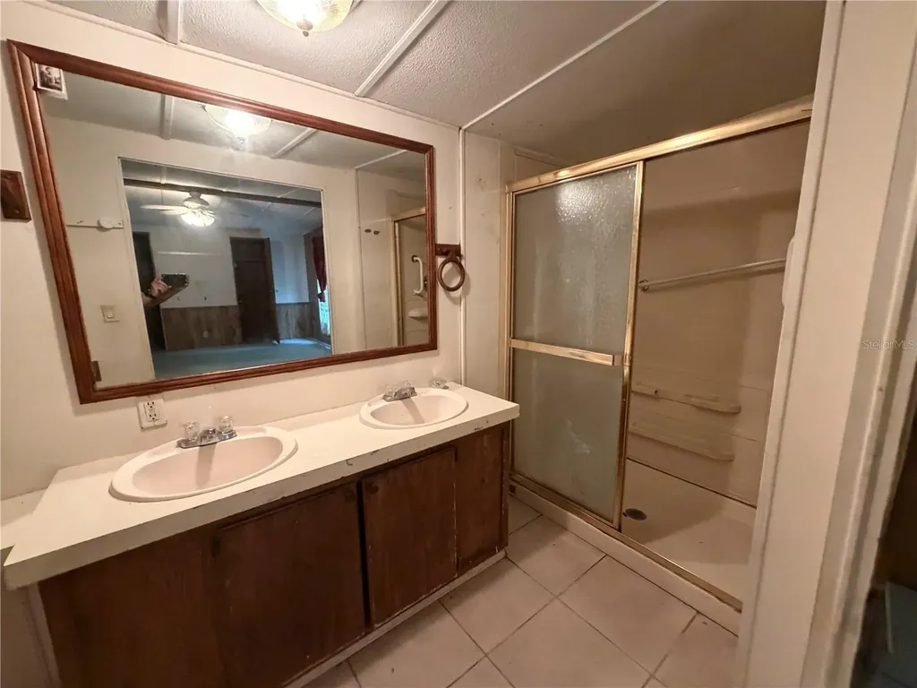 24021 Armadillo Road Astor FL 32102
