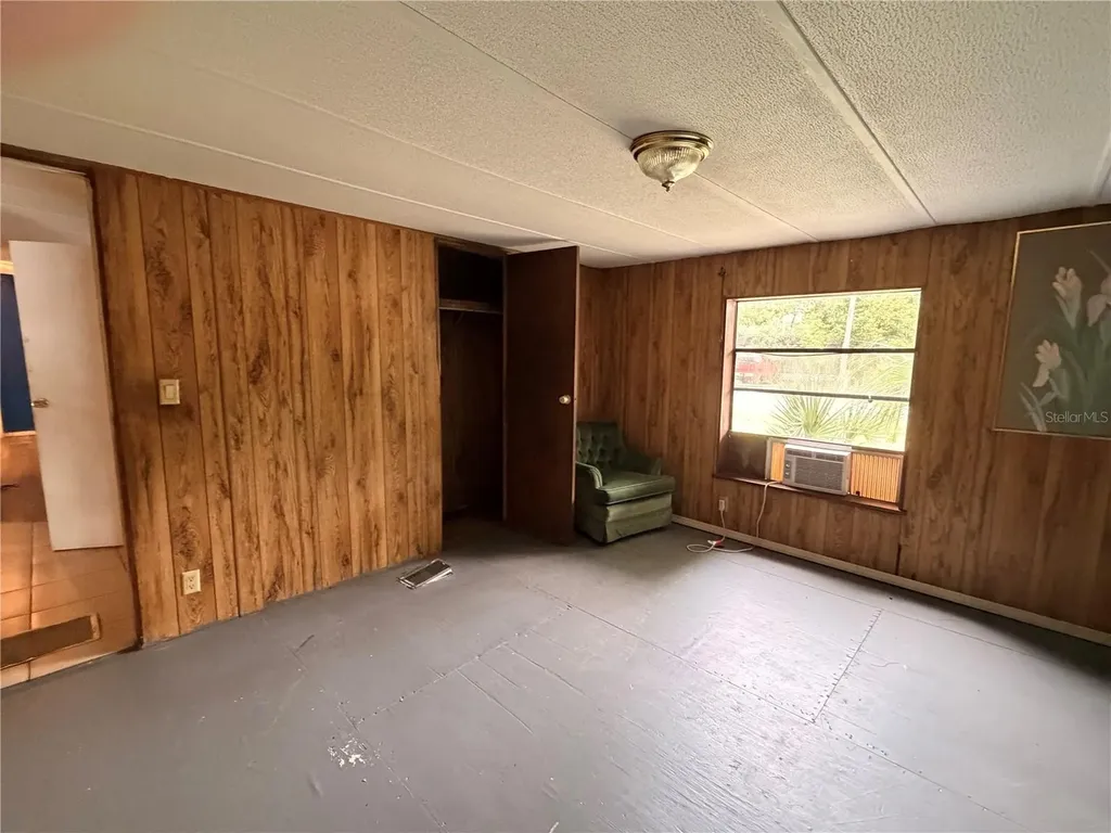 24021 Armadillo Road Astor FL 32102