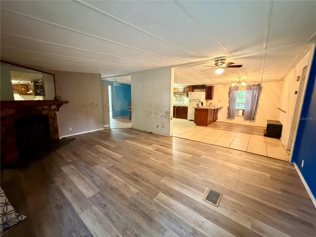 24021 Armadillo Road Astor FL 32102