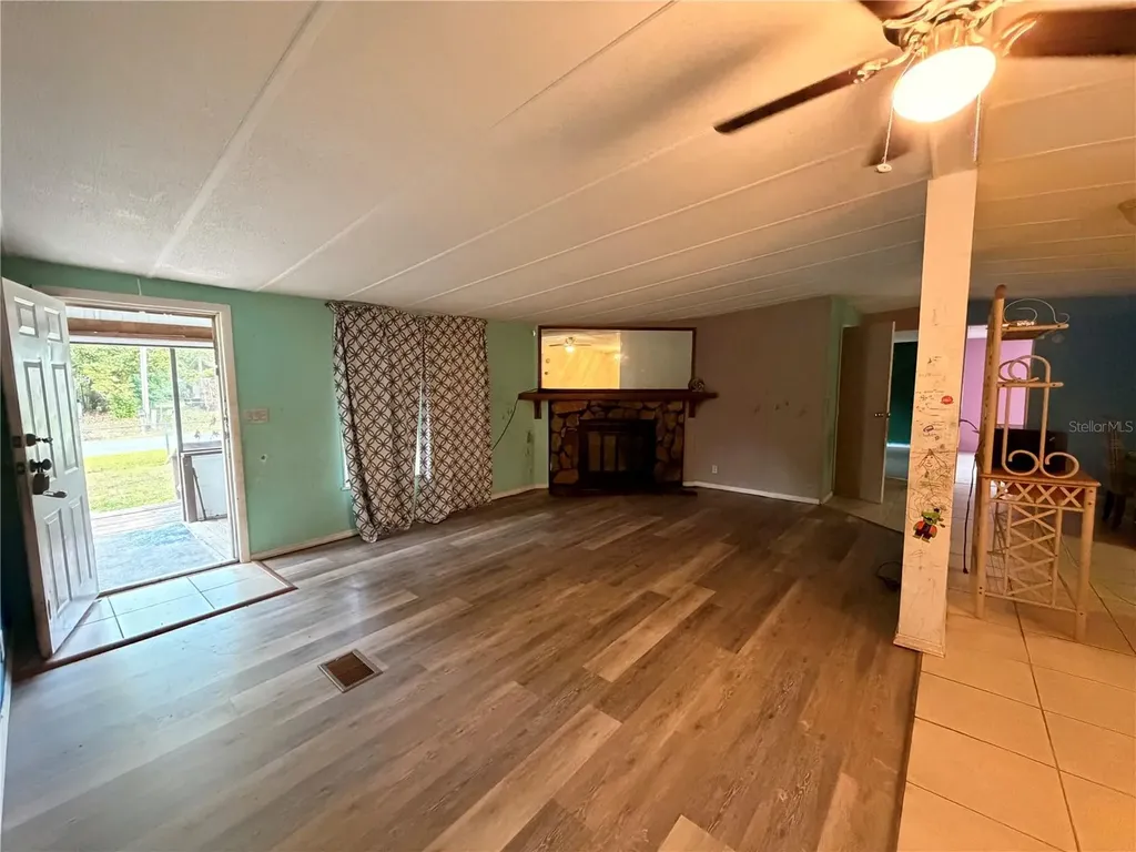 24021 Armadillo Road Astor FL 32102