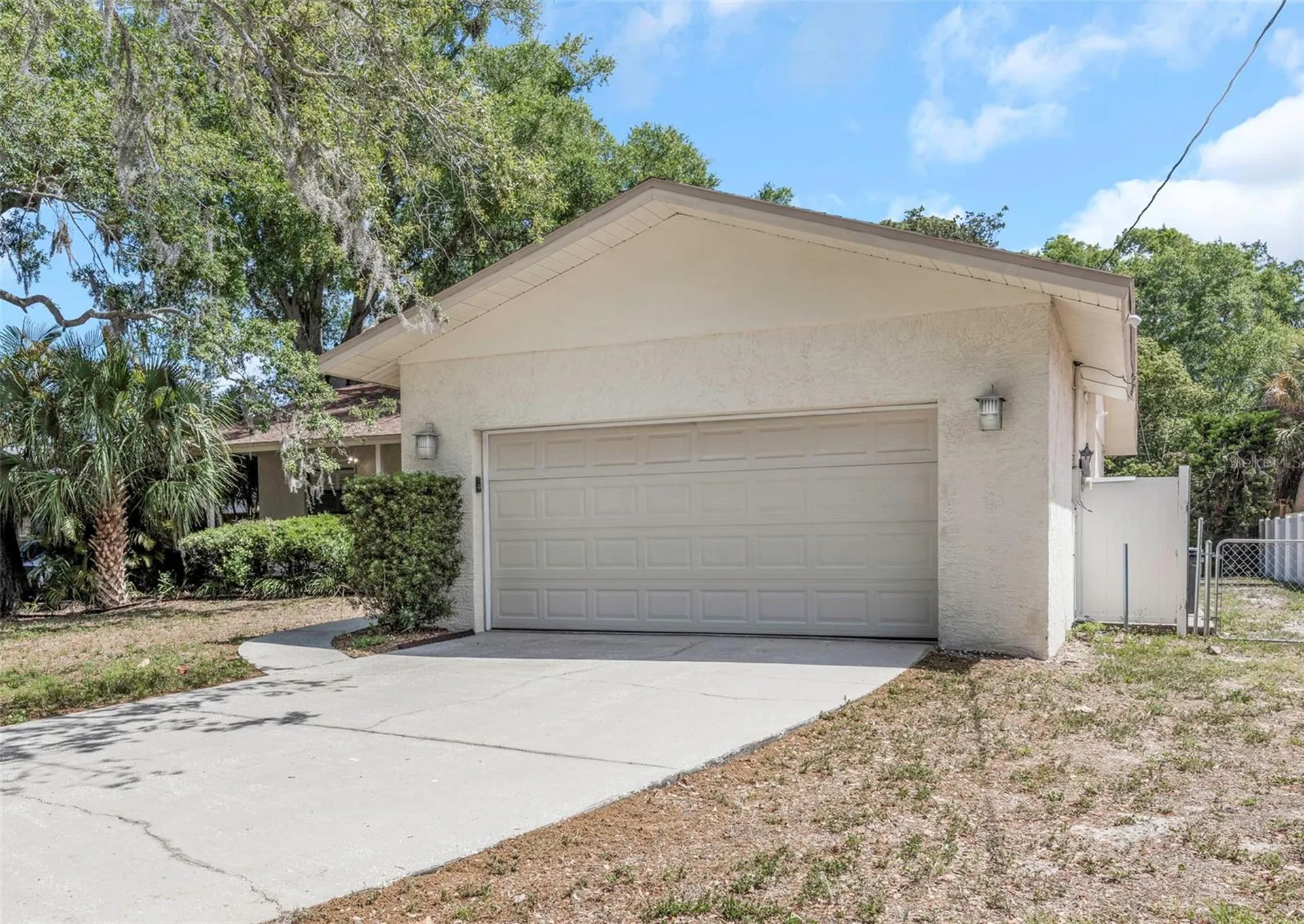 753 Seminole Boulevard Tarpon Springs FL 34689