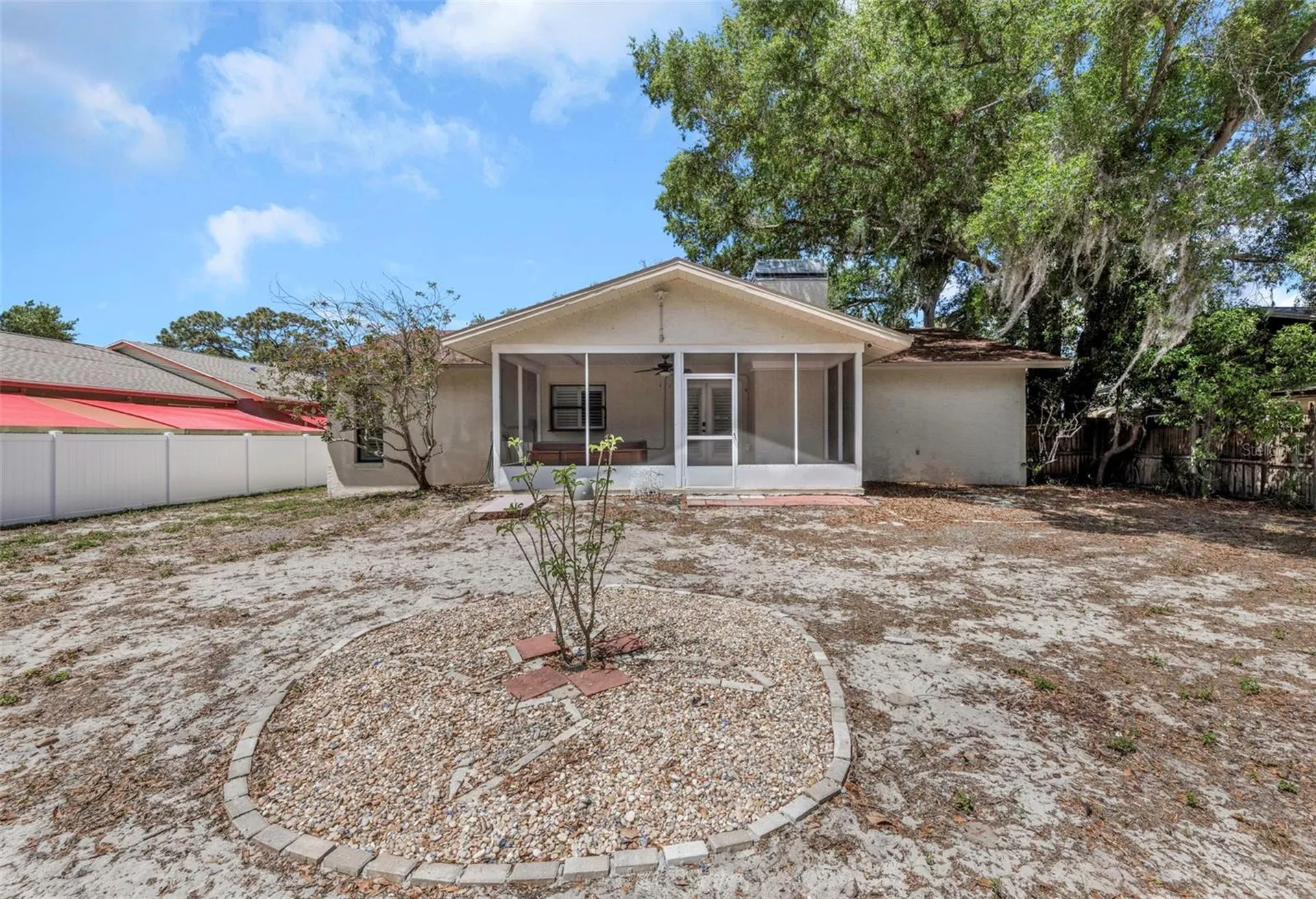 753 Seminole Boulevard Tarpon Springs FL 34689