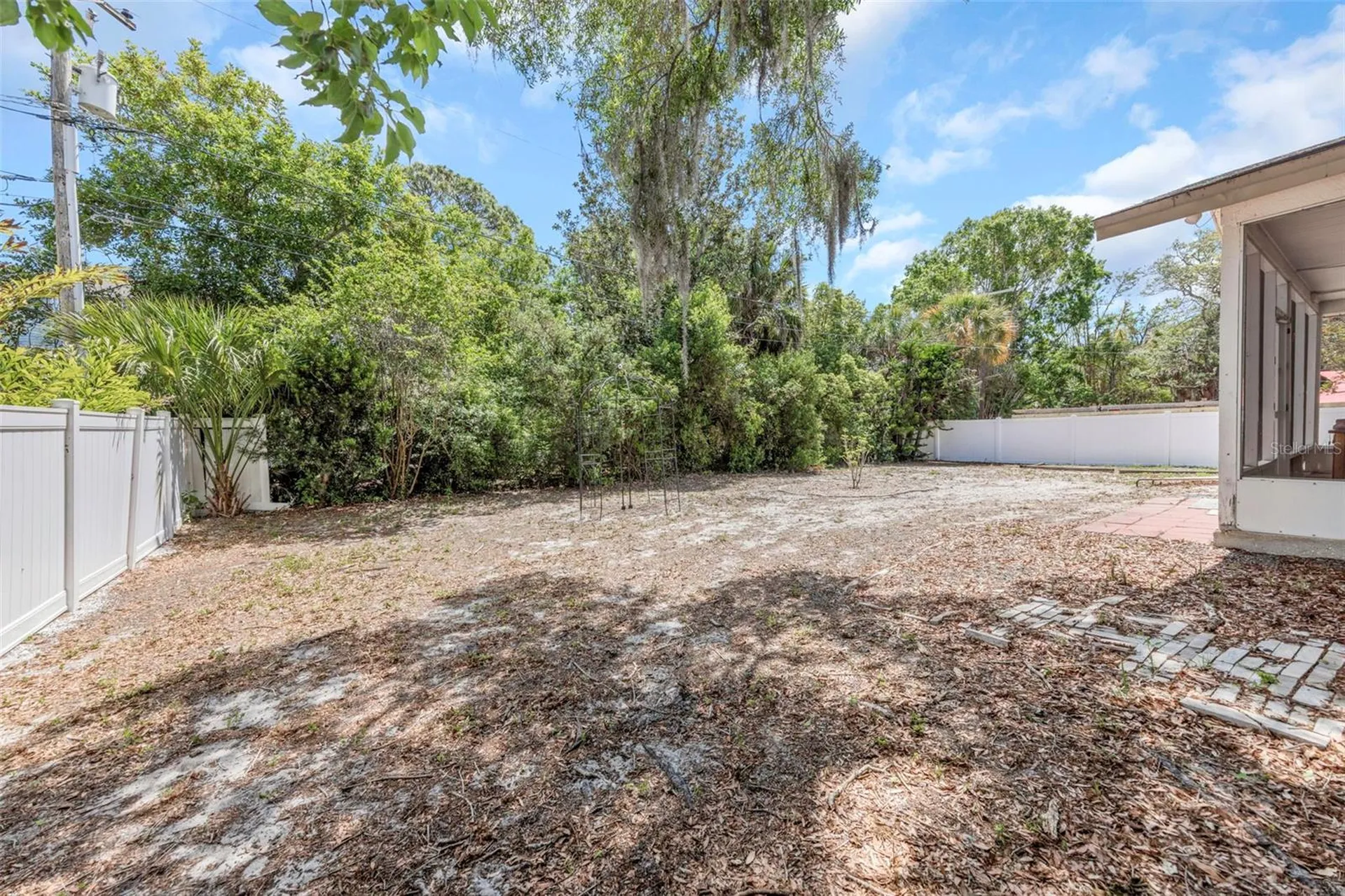 753 Seminole Boulevard Tarpon Springs FL 34689