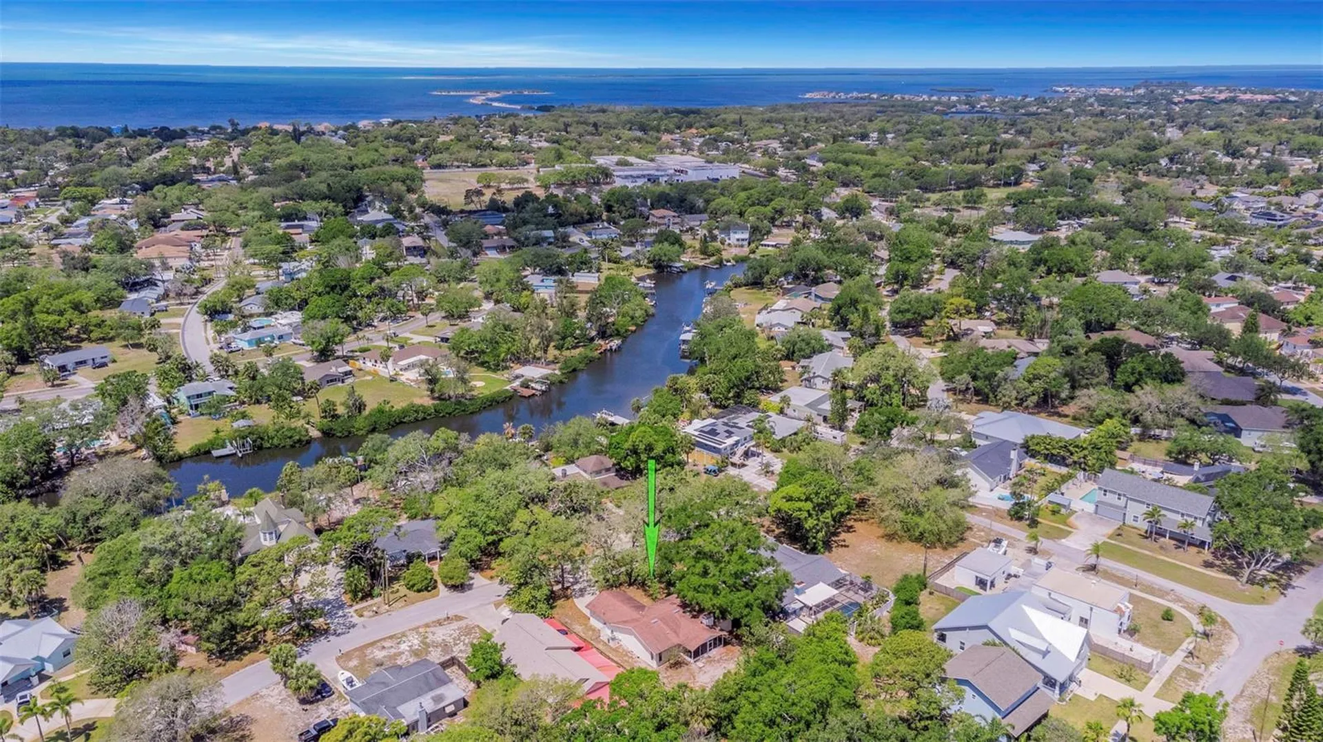 753 Seminole Boulevard Tarpon Springs FL 34689