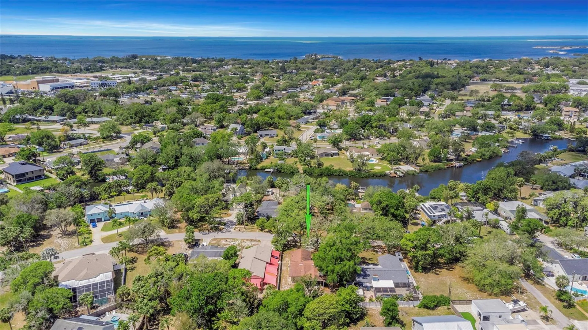 753 Seminole Boulevard Tarpon Springs FL 34689