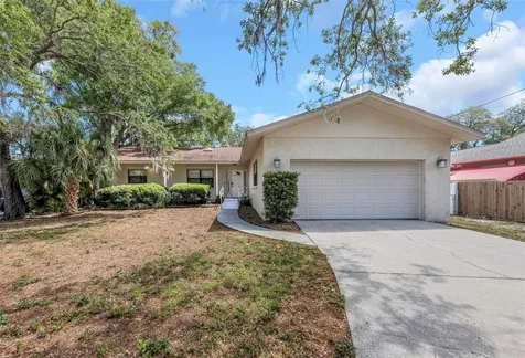 753 Seminole Boulevard Tarpon Springs FL 34689