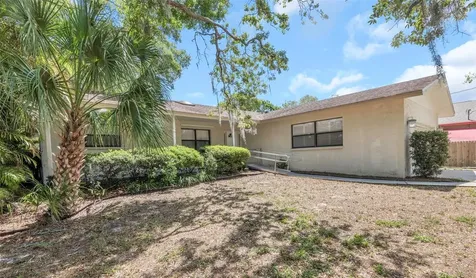 753 Seminole Boulevard Tarpon Springs FL 34689