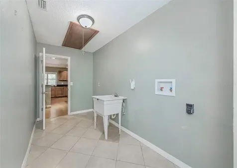 753 Seminole Boulevard Tarpon Springs FL 34689