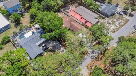 753 Seminole Boulevard Tarpon Springs FL 34689