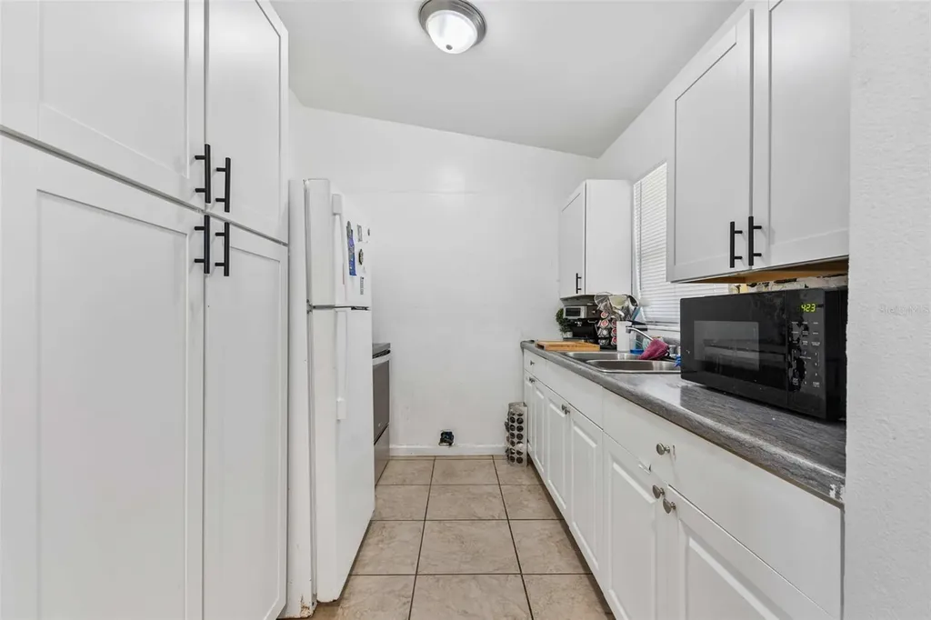 1042 W Hillcrest Drive Cocoa FL 32922