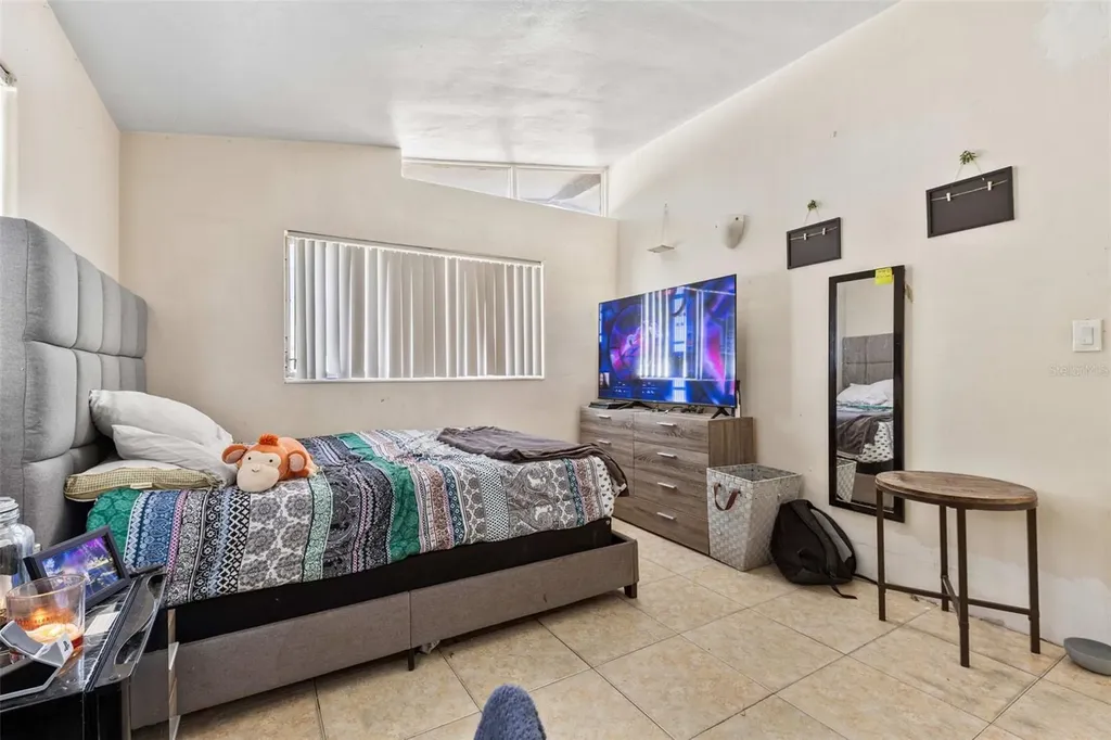 1042 W Hillcrest Drive Cocoa FL 32922
