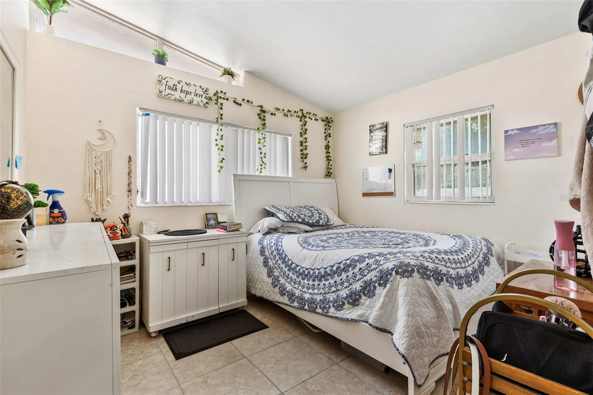 1042 W Hillcrest Drive Cocoa FL 32922