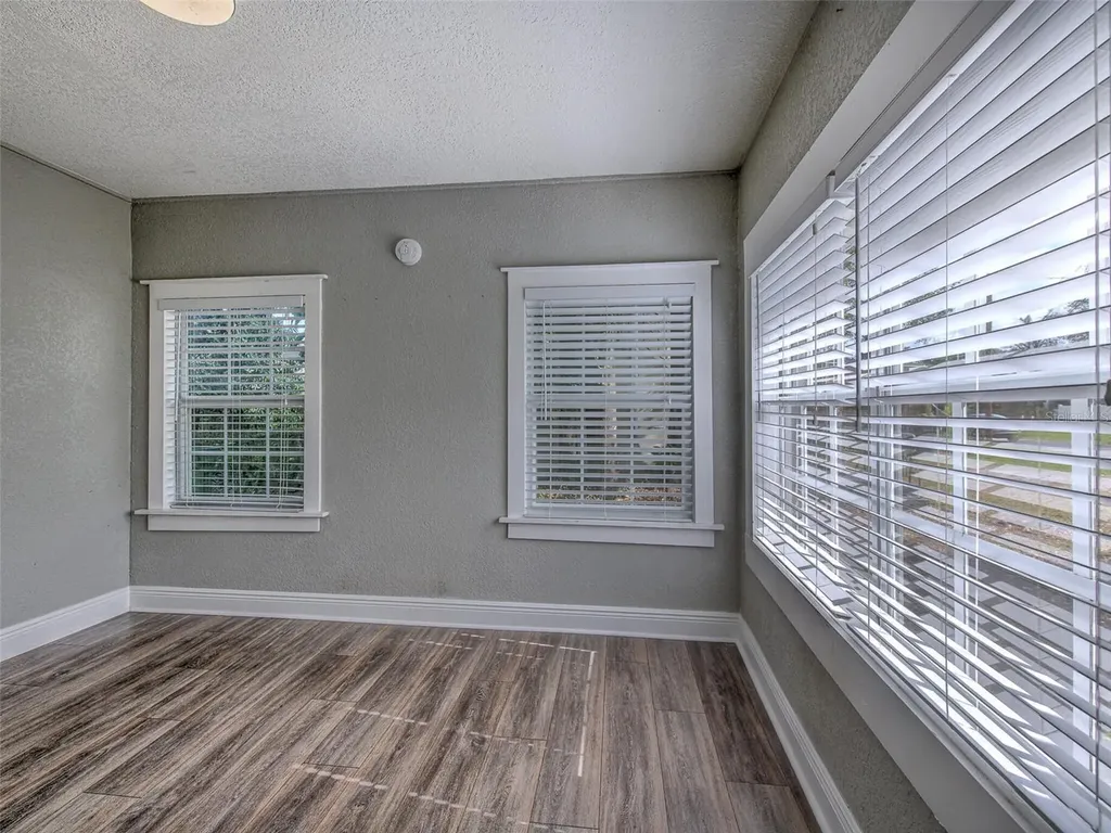 728 E Hanlon Street Tampa FL 33604