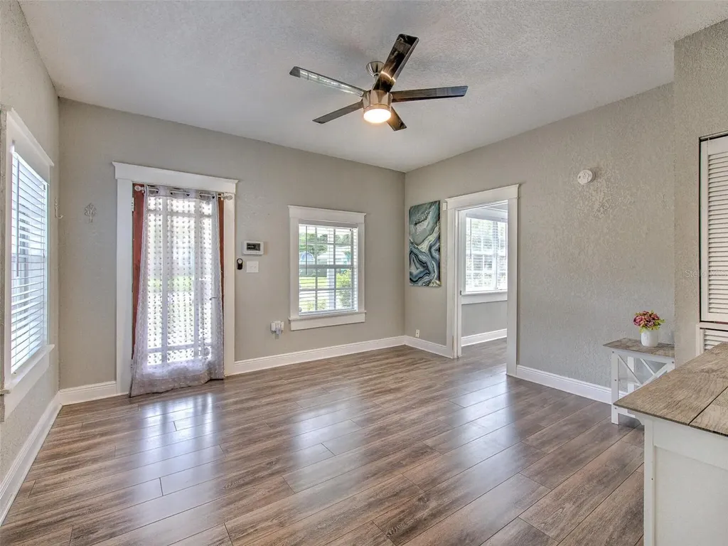 728 E Hanlon Street Tampa FL 33604