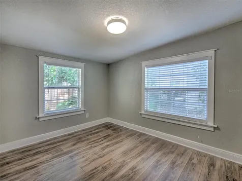 728 E Hanlon Street Tampa FL 33604