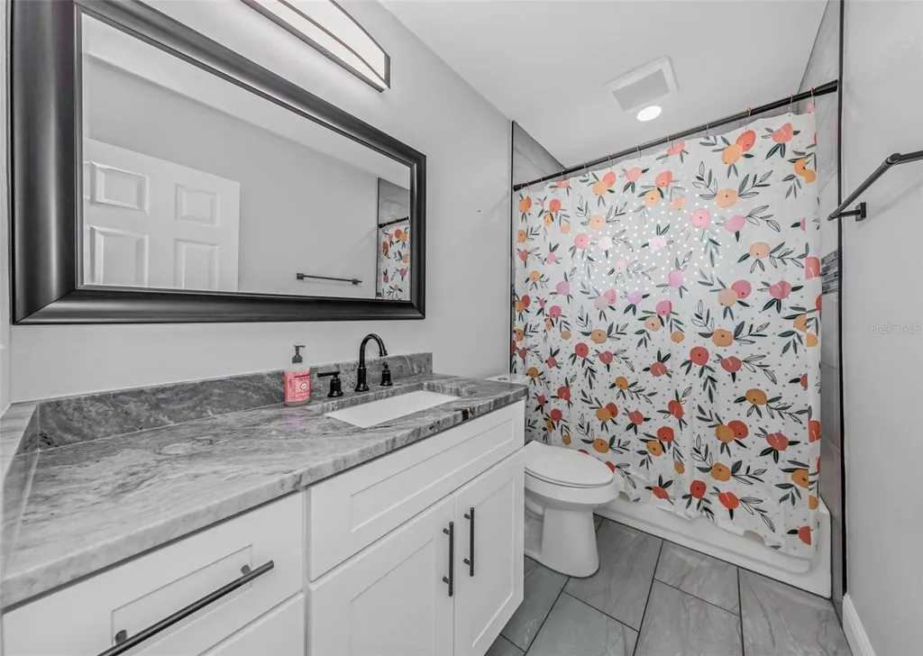 1437 Carlos Avenue Clearwater FL 33755