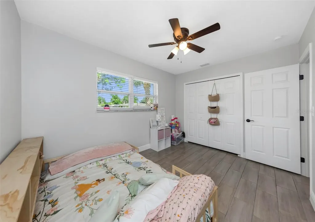 1437 Carlos Avenue Clearwater FL 33755