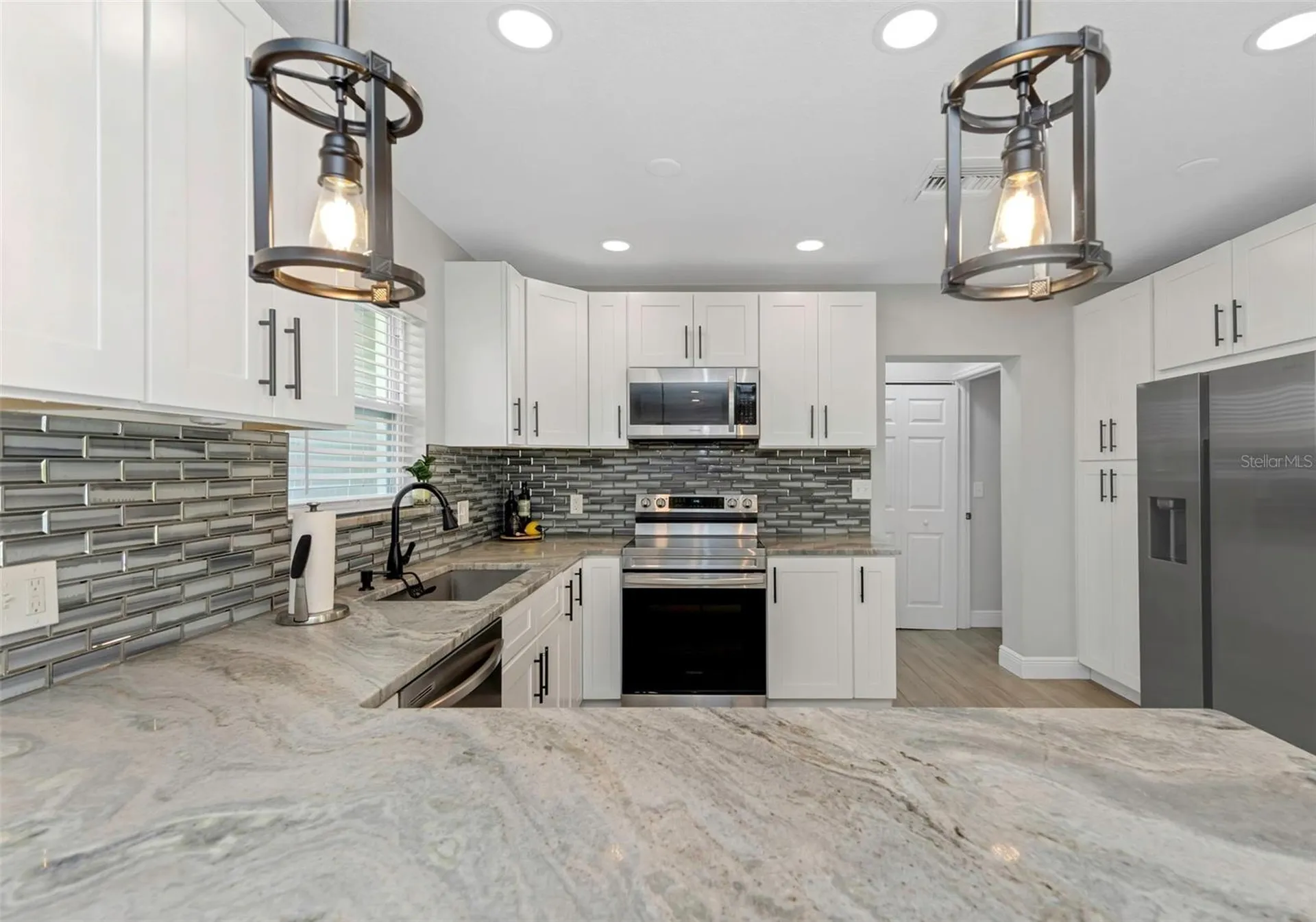 1437 Carlos Avenue Clearwater FL 33755