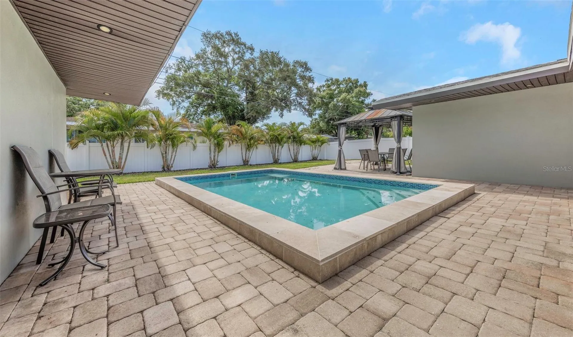 1437 Carlos Avenue Clearwater FL 33755