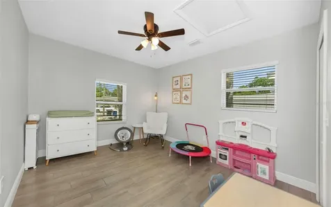 1437 Carlos Avenue Clearwater FL 33755