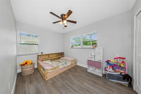 1437 Carlos Avenue Clearwater FL 33755