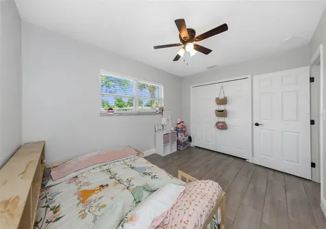 1437 Carlos Avenue Clearwater FL 33755