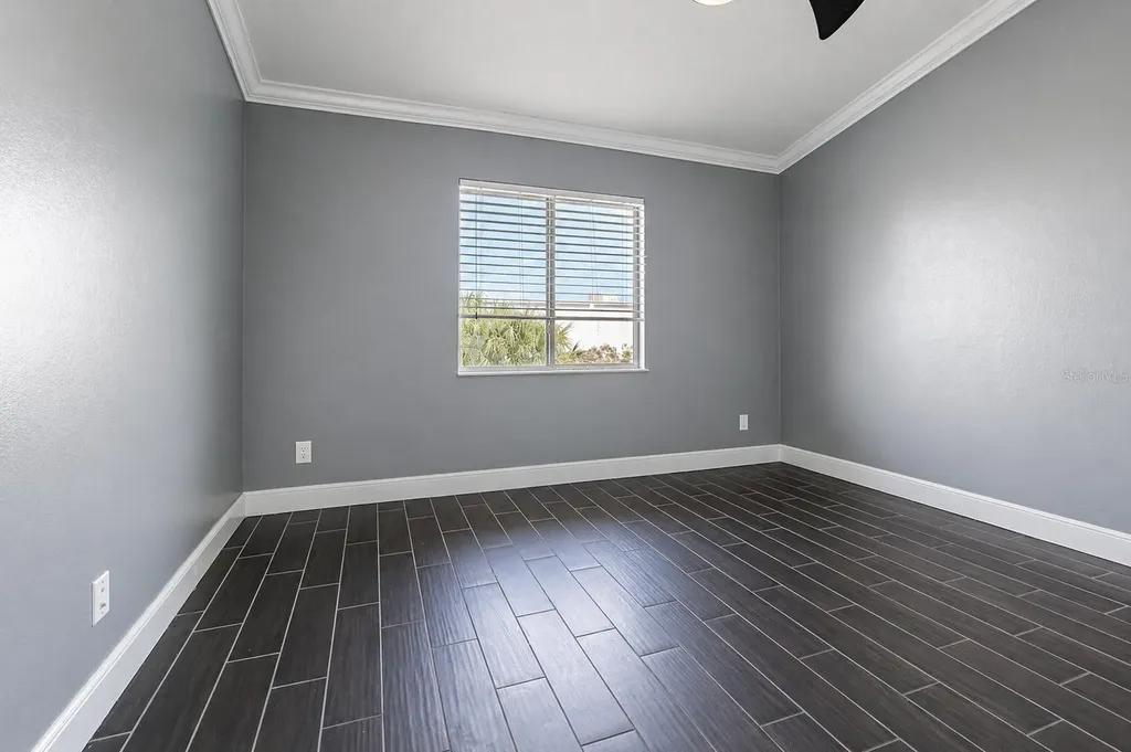6400 46th Avenue N Kenneth City FL 33709