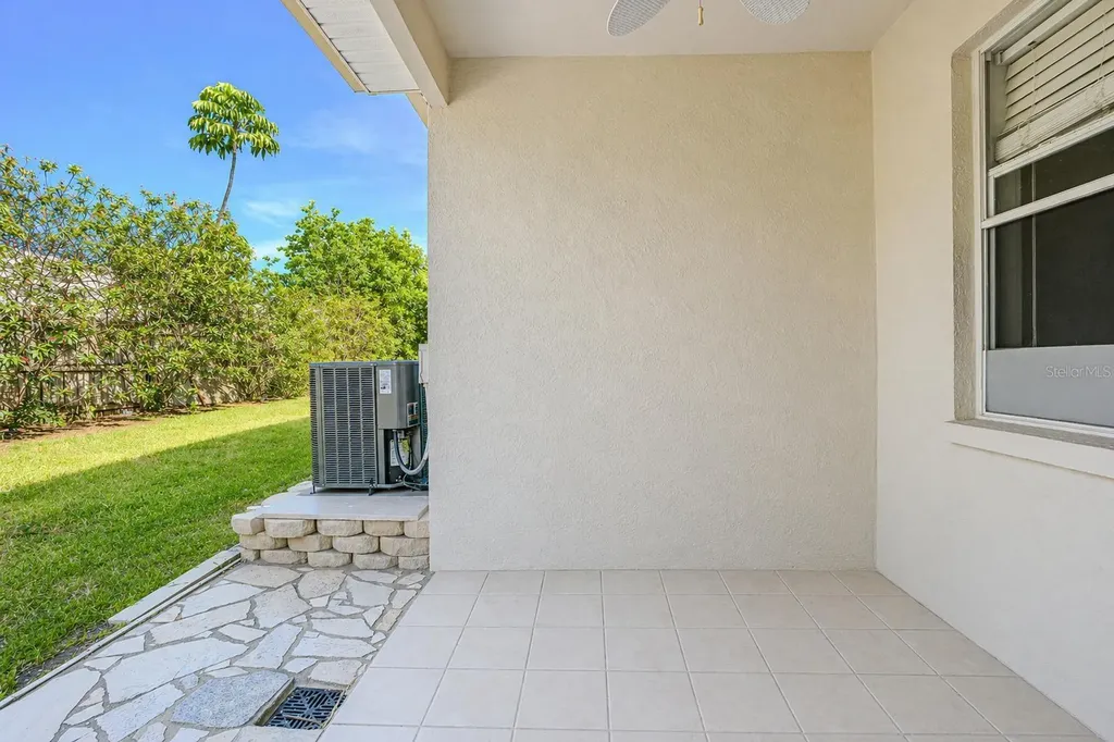 6400 46th Avenue N Kenneth City FL 33709