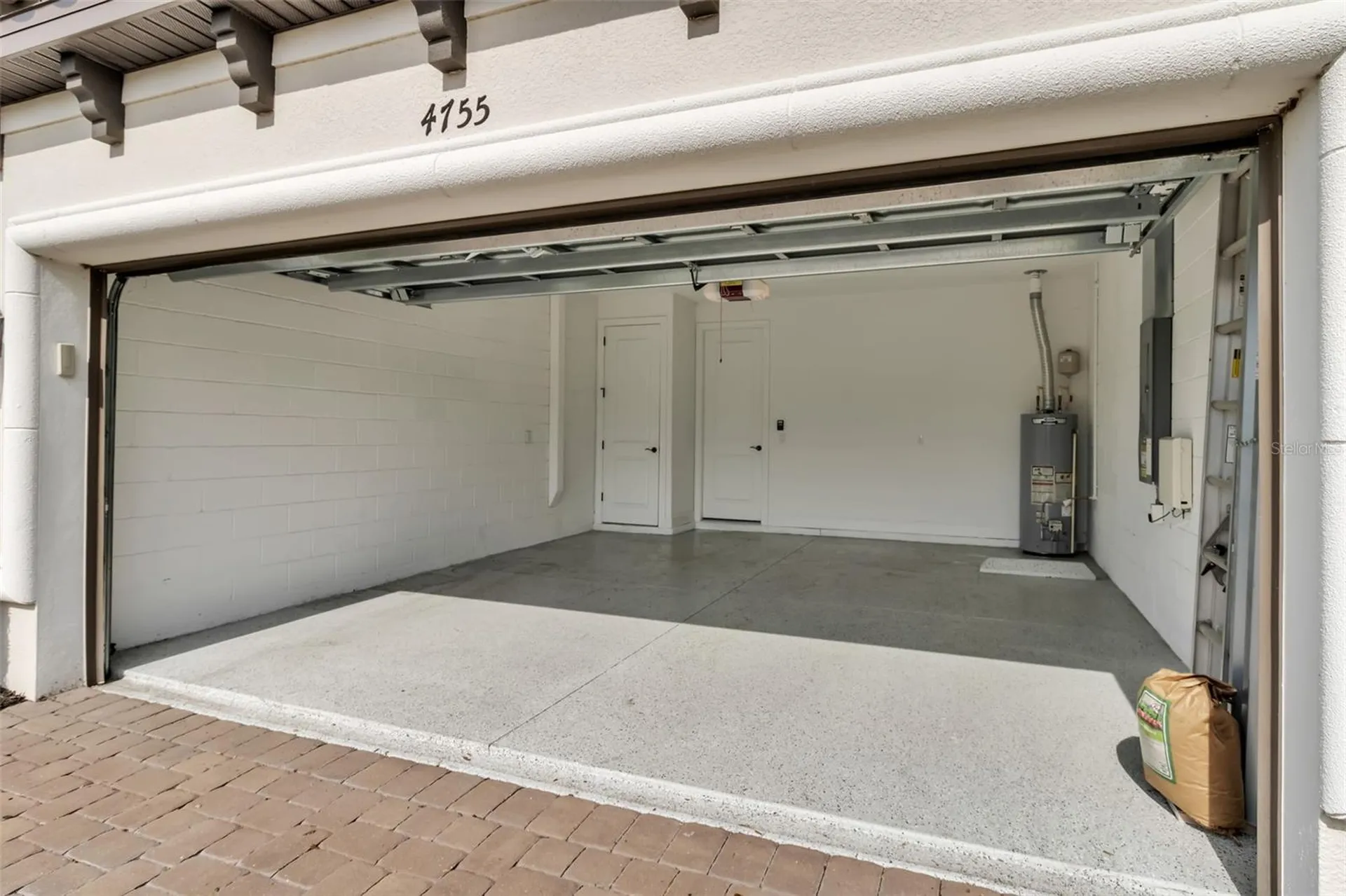 4755 Motta Court Bradenton FL 34211