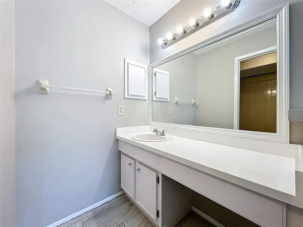 12136 Sand Pebble Way Orlando FL 32824