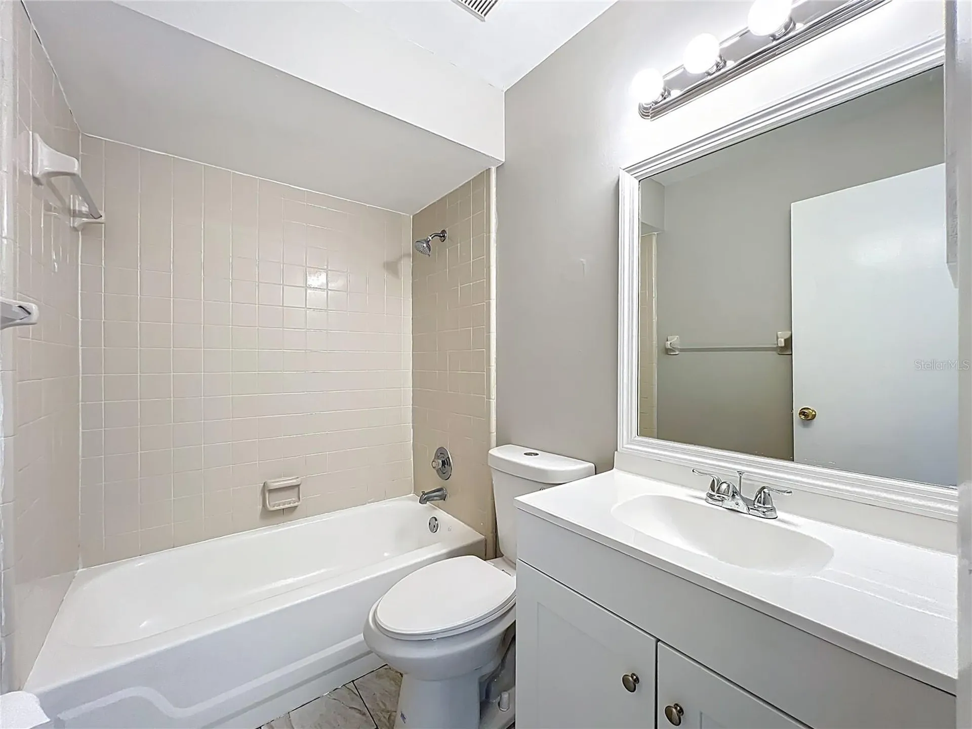 12136 Sand Pebble Way Orlando FL 32824