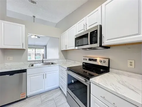 12136 Sand Pebble Way Orlando FL 32824