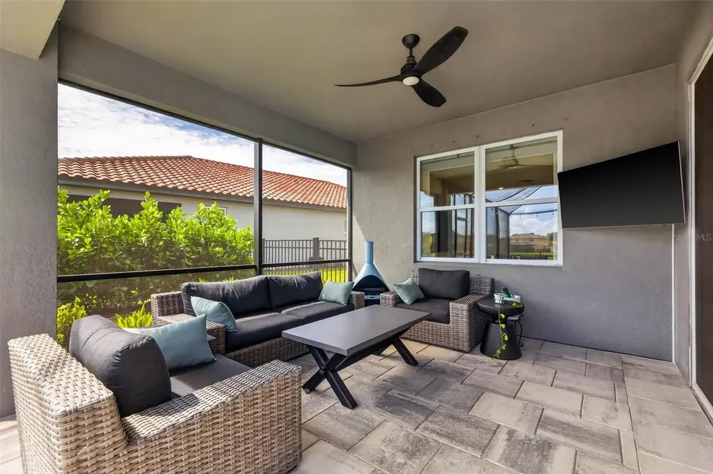 3709 Savanna Palms Court Bradenton FL 34211