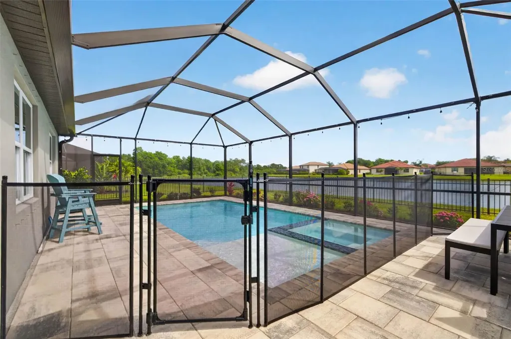 3709 Savanna Palms Court Bradenton FL 34211