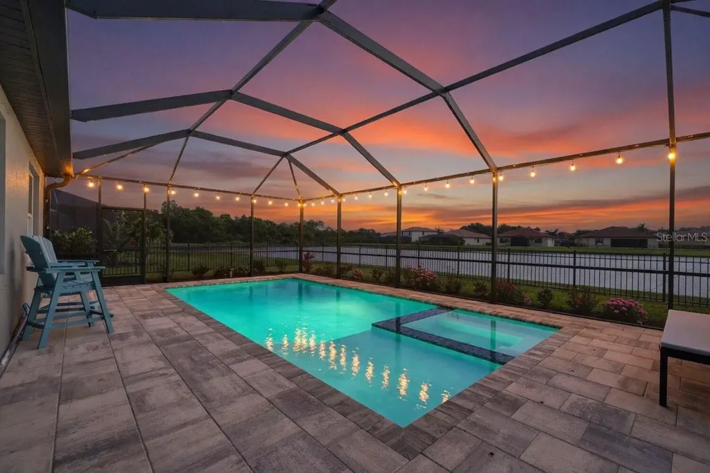 3709 Savanna Palms Court Bradenton FL 34211