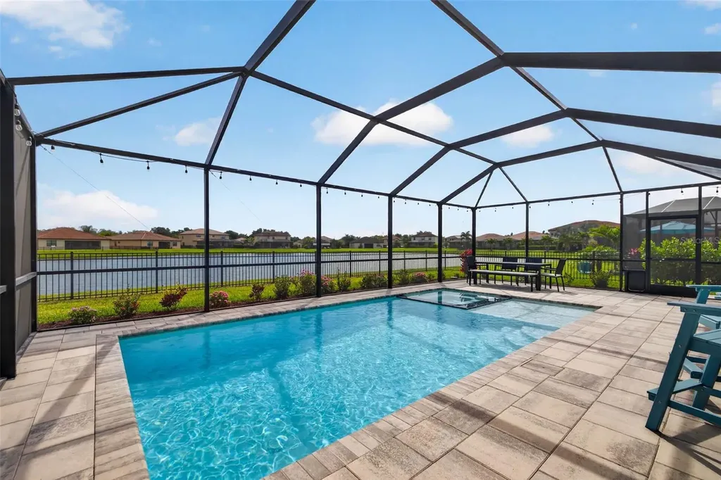 3709 Savanna Palms Court Bradenton FL 34211