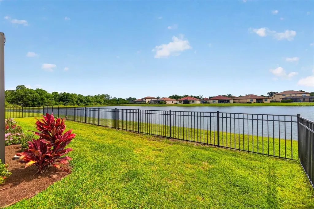 3709 Savanna Palms Court Bradenton FL 34211