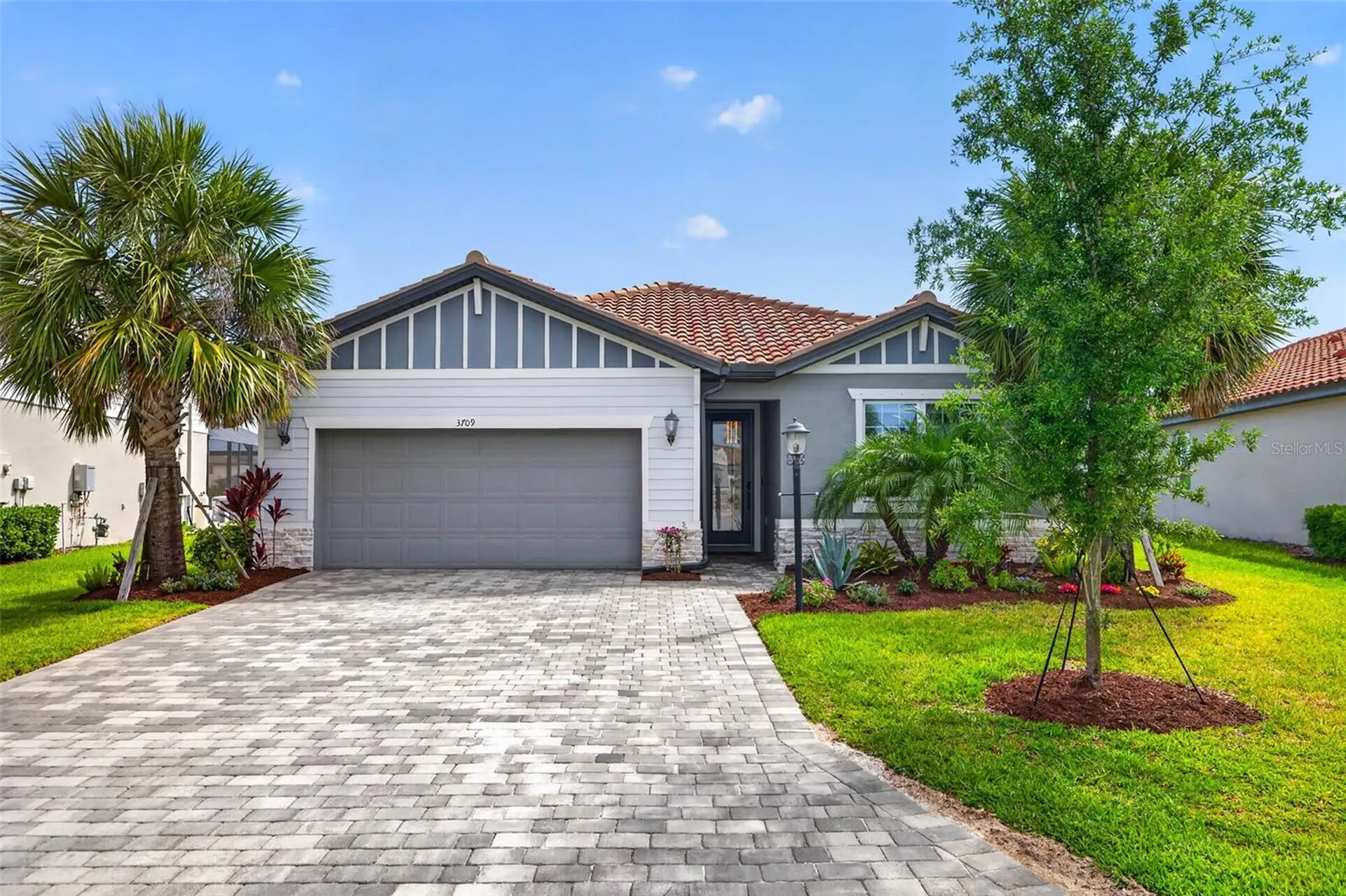 3709 Savanna Palms Court Bradenton FL 34211