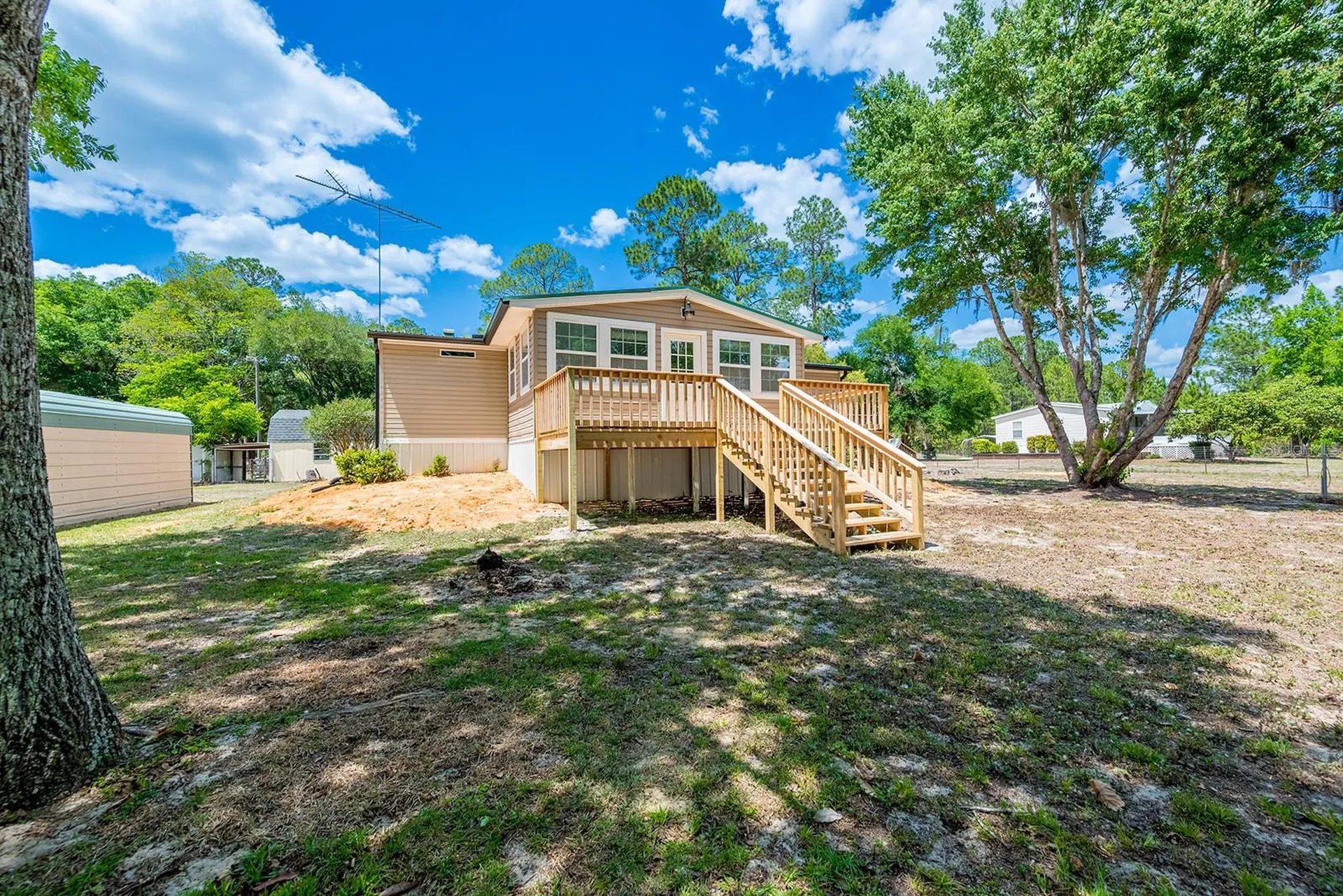 554 S County Road 21 Hawthorne FL 32640